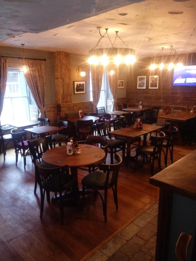 The Castlegate Arms Hotel Penrith Exterior photo